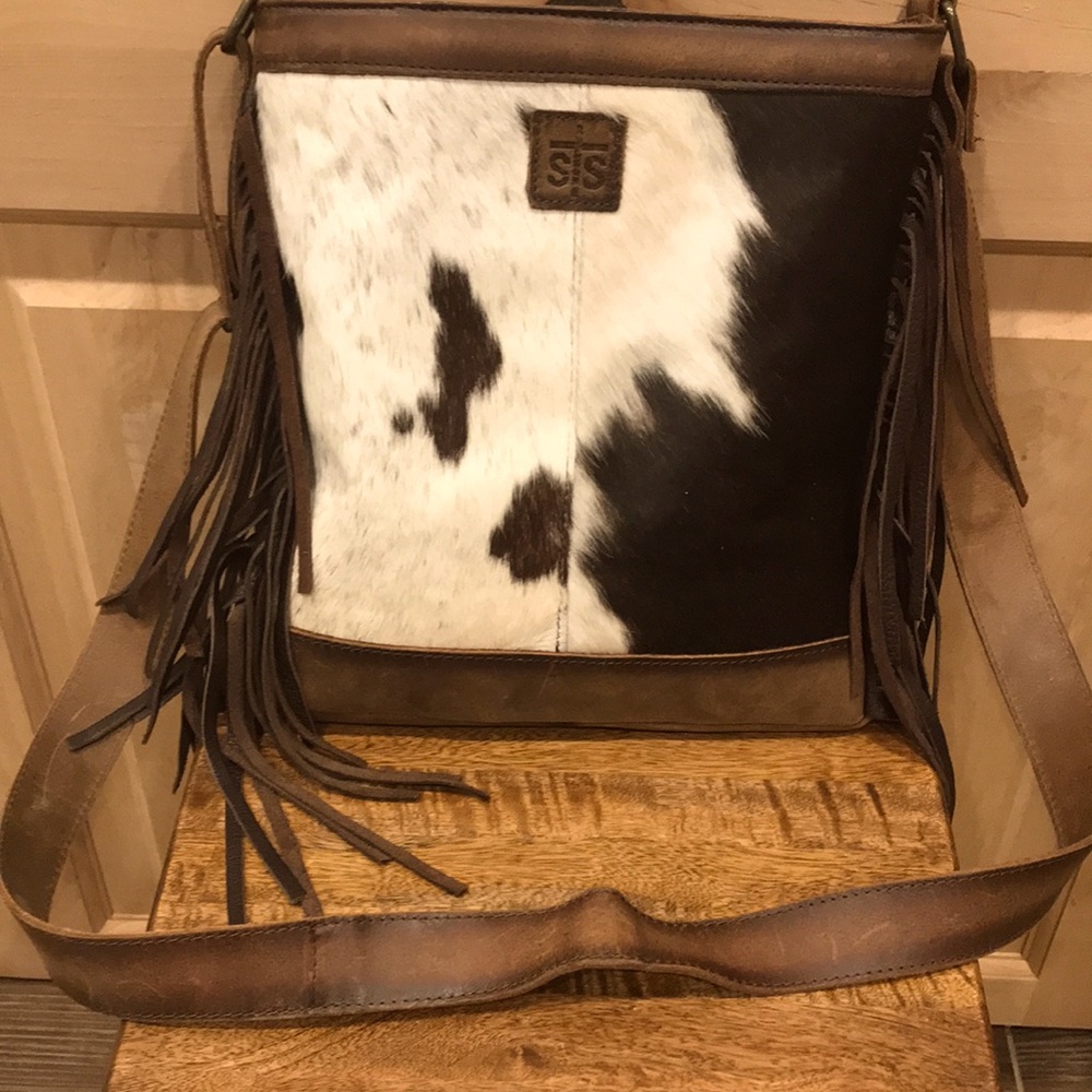 STS Ranchwear Crossbody with fringe